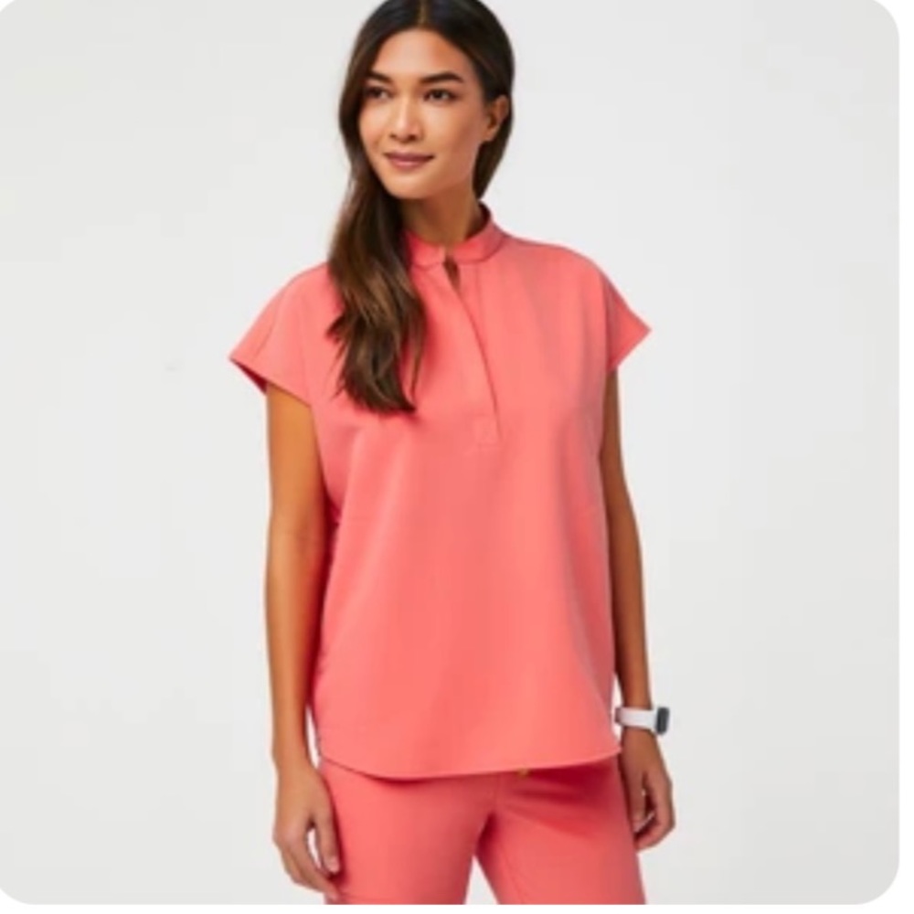Figs Hot Coral Rafaela